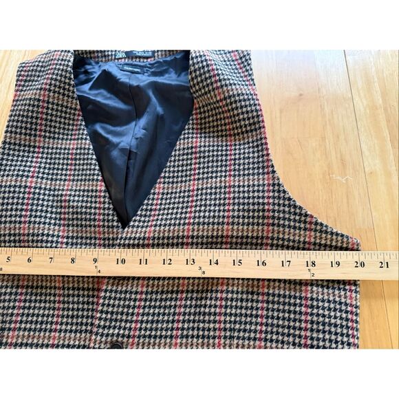 Zara Men’s Houndstooth Check Vest – Italian Fabric, Size L) - Picture 6 of 10